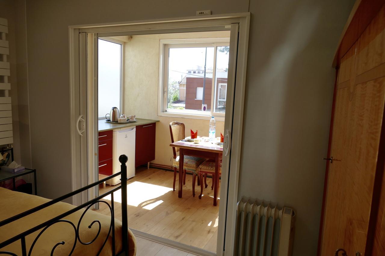 Chalet De Paris ฟอนตีเนย์-ซูส์-บัวส์ ภายนอก รูปภาพ
